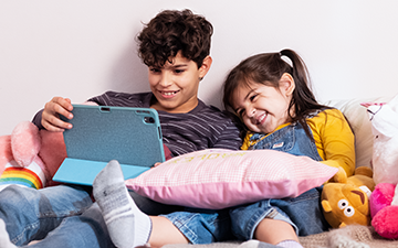 Kids stream their favorite shows on tablet data-free using Viasat Stream